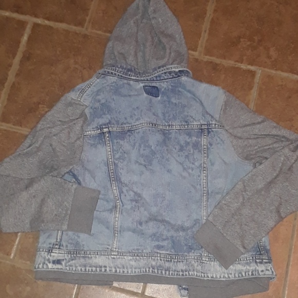 Sold-------------------American Eagle Denim Jacket - Picture 2 of 3